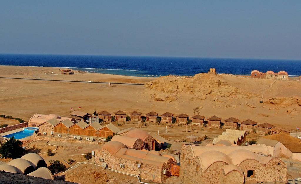 Hotel Roots Red Sea El Qoseir Exterior foto