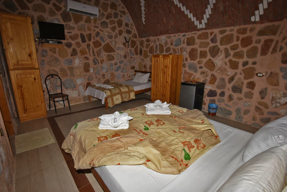 Hotel Roots Red Sea El Qoseir Exterior foto