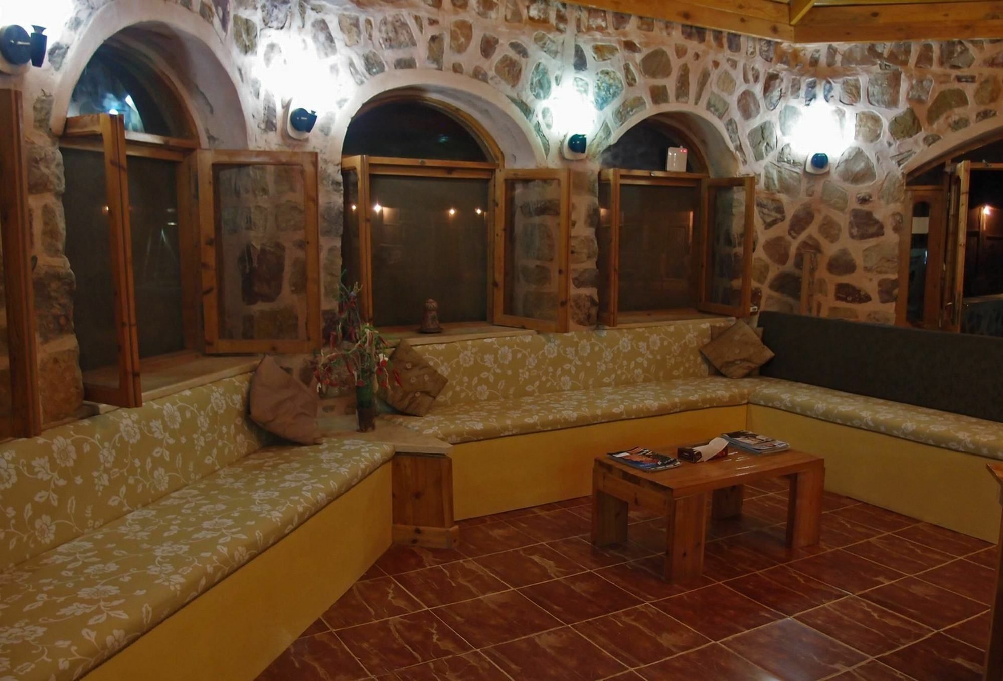 Hotel Roots Red Sea El Qoseir Exterior foto